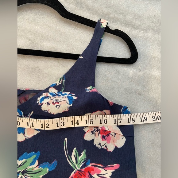 NWT Joules Size 4 Navy Blue Pink Floral V Neck Tank Top Flowy Lined Split Hem - Picture 8 of 11
